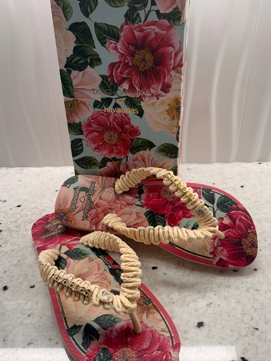 Dolce & Gabbana Havaianas Shoes - Dolce & Gabbana Havaianas Sandal Size 7/7.5